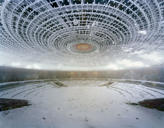Illustration for article titled An Ephemeral Tour of Europe's Abandoned Industrial Ruins